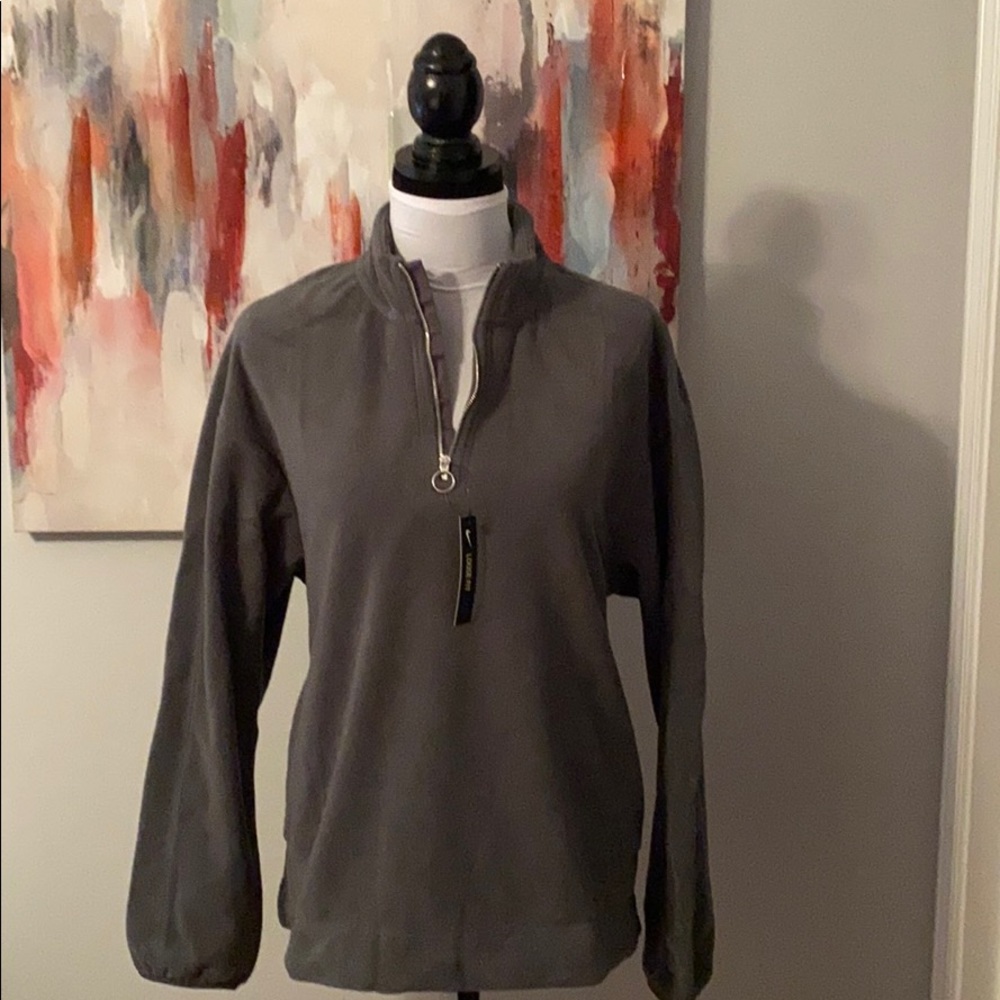 Nike Women's Therma Victory 1/2 Zip Golf Jacket